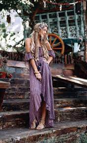 bohemian outfit for women